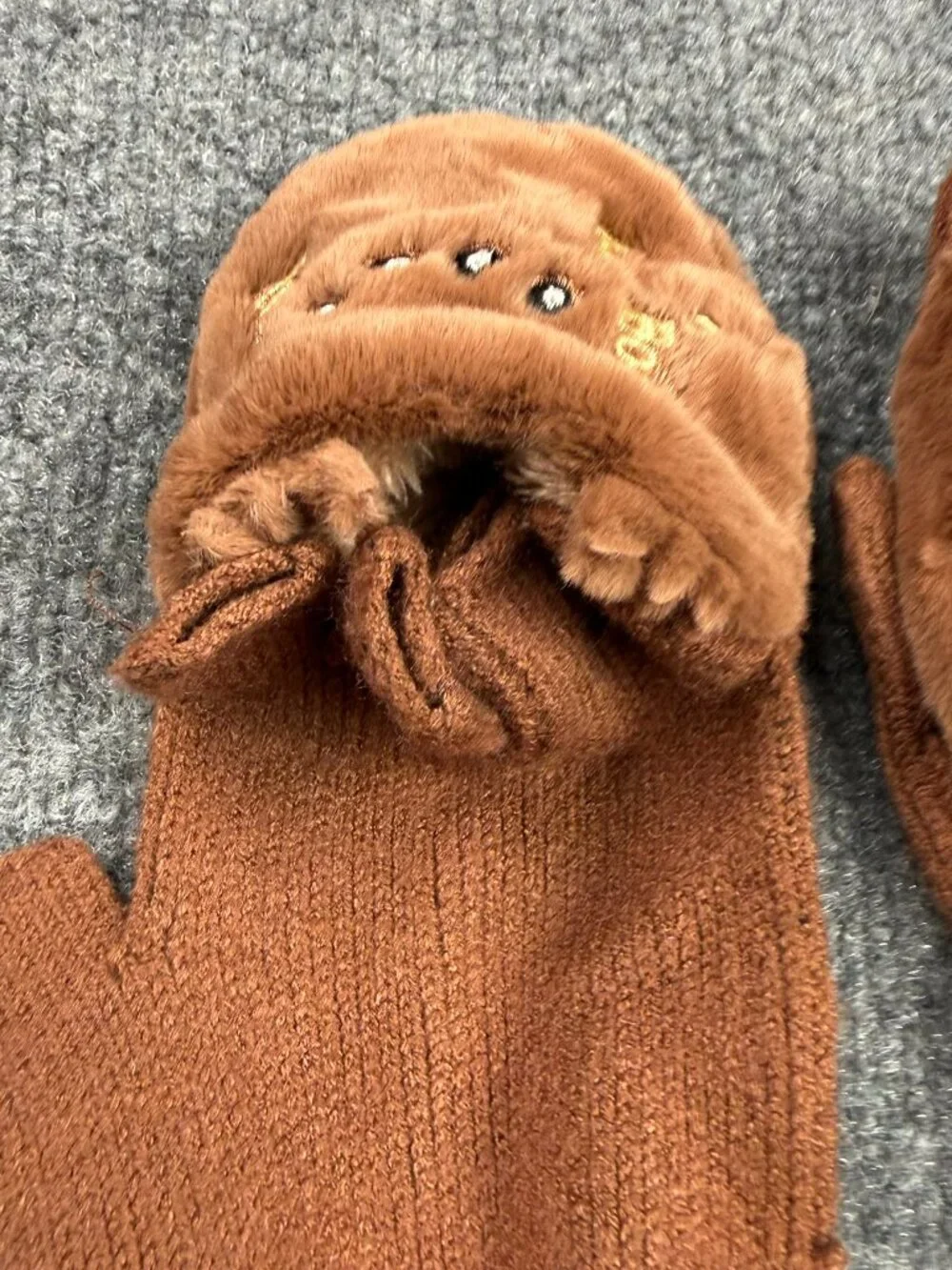 Harry Potter The Monster Book of Monsters Convertible Fingerless Gloves Mittens